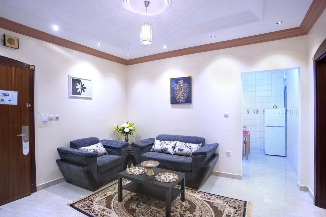 Al Ezzah Palace Hotel Suites Džidda Exteriér fotografie