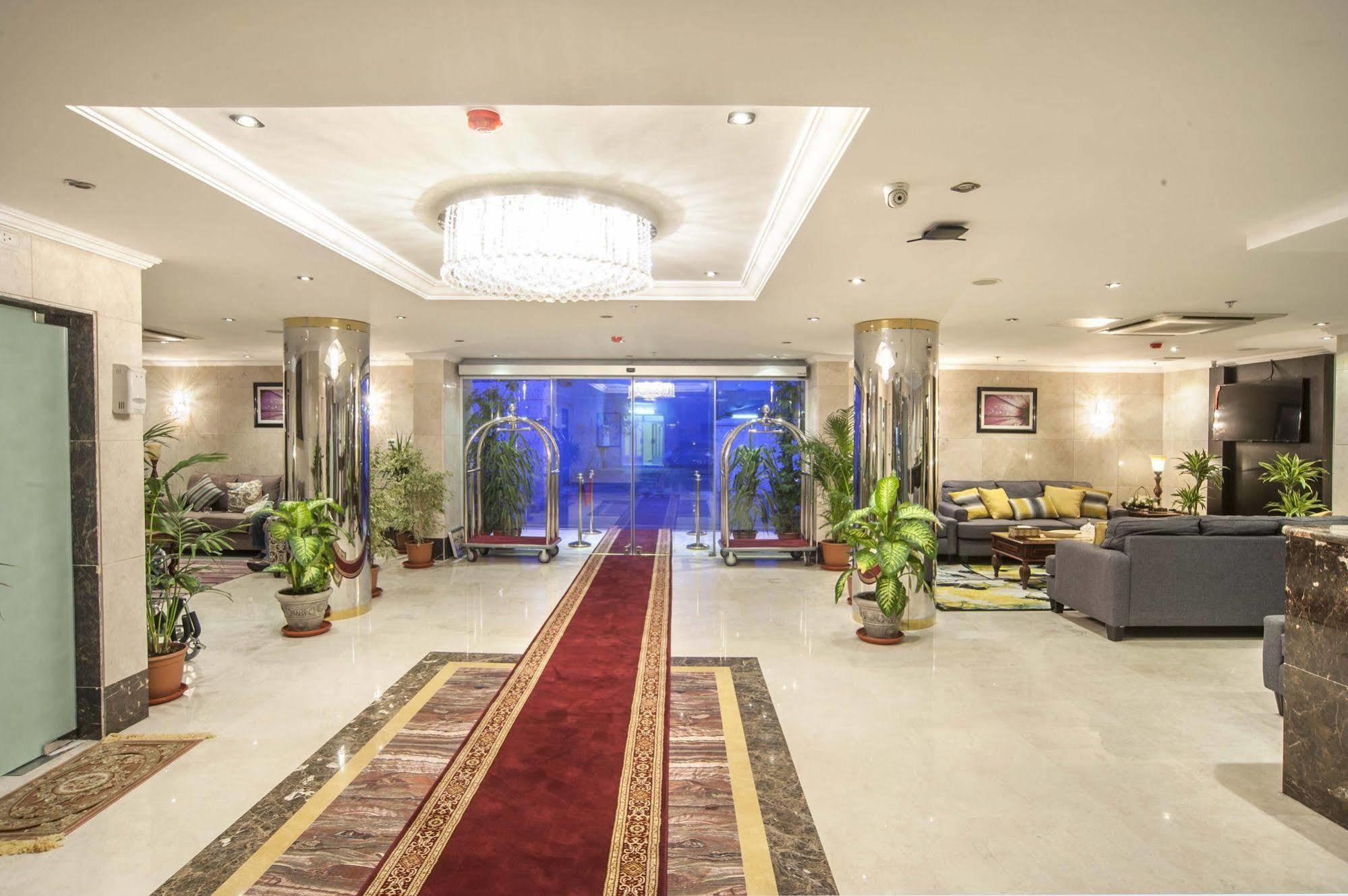 Al Ezzah Palace Hotel Suites Džidda Exteriér fotografie